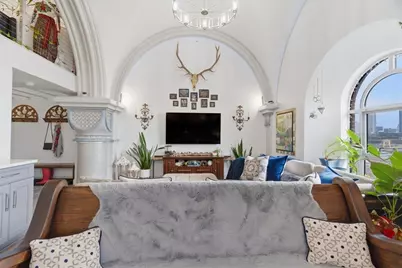 1 Pius St #B4, Pittsburgh, PA 15203 - Photo 7