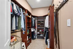 1045 Maplewood Dr, Cecil, PA 15317 - Photo 23