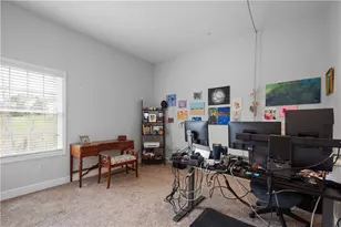 1045 Maplewood Dr, Cecil, PA 15317 - Photo 35