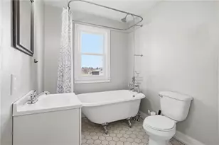 13694 S Perry Ln, Washington Twp, PA 16412 - Photo 27