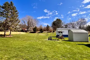 1306 Locust Ave, Apollo Boro, PA 15673 - Photo 5