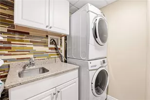 2791 Drake Ct, Hampton, PA 15044 - Photo 9