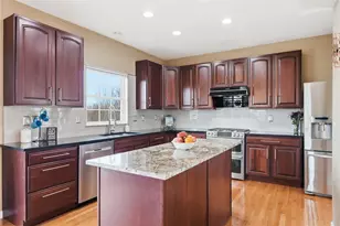 201 Cobblestone Dr, Ohio Township, PA 15237 - Photo 15