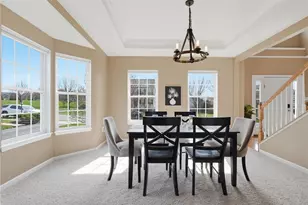 201 Cobblestone Dr, Ohio Township, PA 15237 - Photo 9