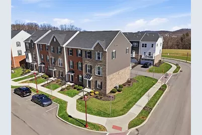 200 Amon St, Cranberry Township, PA 16066 - Photo 3