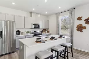 136 Smith Ln, Chippewa Township, PA 15010 - Photo 5