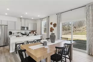 136 Smith Ln, Chippewa Township, PA 15010 - Photo 7