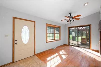 301 Old Plank Rd, Twp of But SW, PA 16002 - Photo 15