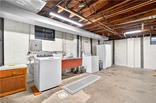 1211 Trent Dr, Unity Township, PA 15650 - Photo 39