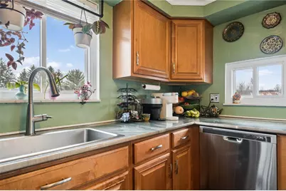 980 Renton Rd, Pittsburgh, PA 15239 - Photo 9