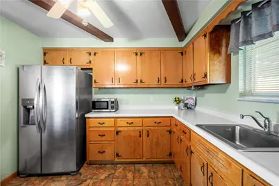 2204 Wilma Dr, Robinson Twp, PA 15108 - Photo 13