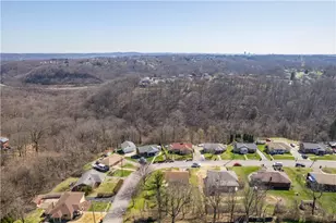 2204 Wilma Dr, Robinson Twp, PA 15108 - Photo 41