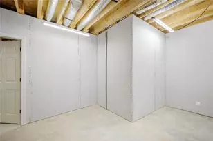 220 Bridle Ln, Chartiers, PA 15301 - Photo 31