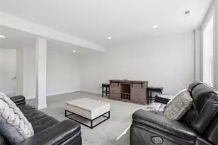 213 Hickory Ln, Adams Township, PA 16046 - Photo 37