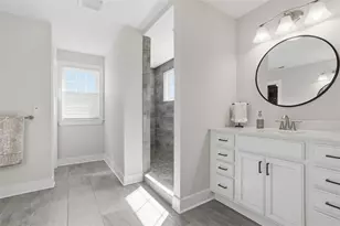 213 Hickory Ln, Adams Township, PA 16046 - Photo 23