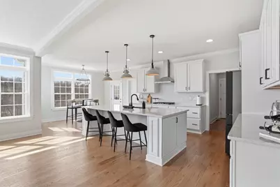 213 Hickory Ln, Adams Township, PA 16046 - Photo 13