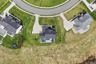 213 Hickory Ln, Adams Township, PA 16046 - Photo 47