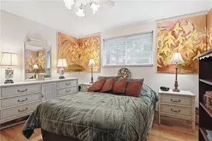 2396 High Oak Dr, Banksville/Westwood, PA 15220 - Photo 13