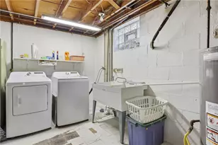 2396 High Oak Dr, Banksville/Westwood, PA 15220 - Photo 25