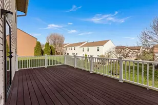 1113 Old Farm Rd, Cecil, PA 15055 - Photo 9