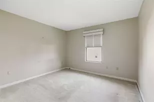 1113 Old Farm Rd, Cecil, PA 15055 - Photo 23