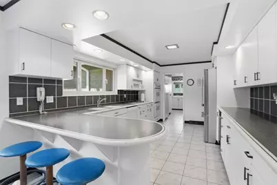 103 Zernich Dr, Center Township, PA 15001 - Photo 13