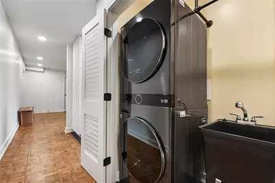 307 S Dithridge St #212, Pittsburgh, PA 15213 - Photo 35