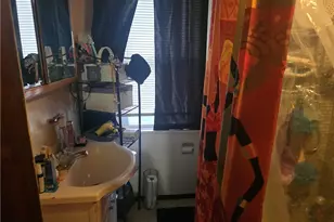 1029 Brownsville Rd, Pittsburgh, PA 15210 - Photo 25