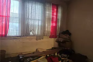 1029 Brownsville Rd, Pittsburgh, PA 15210 - Photo 37