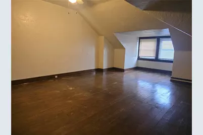 1029 Brownsville Rd, Pittsburgh, PA 15210 - Photo 15