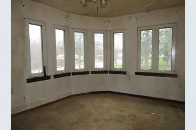 4022 Pittsburgh Road, Perry Township, PA 15012 - Photo 7