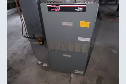 4022 Pittsburgh Road, Perry Township, PA 15012 - Photo 15