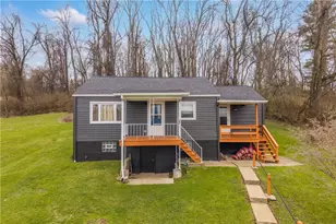 32 Maple St, Ellsworth Boro, PA 15331 - Photo 1