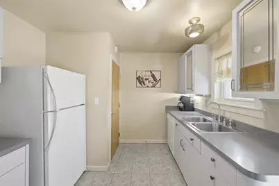 252 Berry St, Baden, PA 15005 - Photo 15