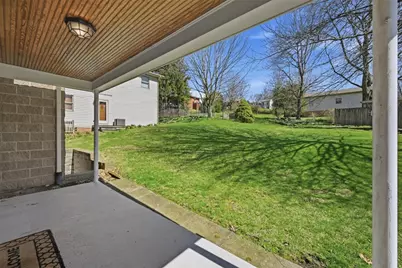 252 Berry St, Baden, PA 15005 - Photo 41