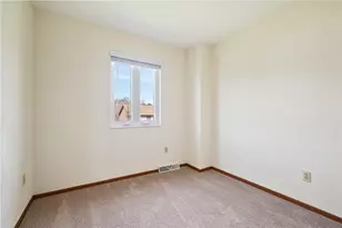 405 Howard St, East Pittsburgh, PA 15112 - Photo 17