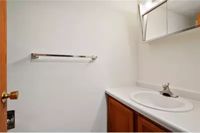 405 Howard St, East Pittsburgh, PA 15112 - Photo 23