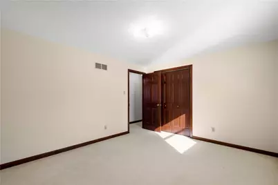 5513 Claytonia Dr, Bethel Park, PA 15102 - Photo 23