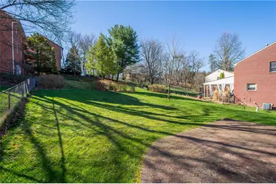 5513 Claytonia Dr, Bethel Park, PA 15102 - Photo 37