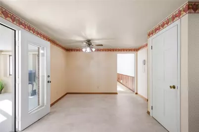 5513 Claytonia Dr, Bethel Park, PA 15102 - Photo 15