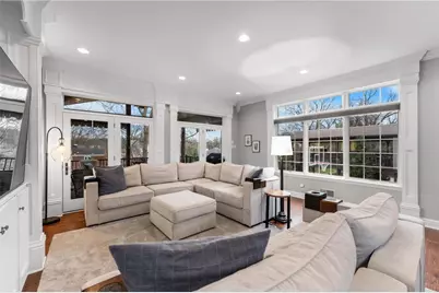 1401 Navahoe Dr, Pittsburgh, PA 15228 - Photo 7