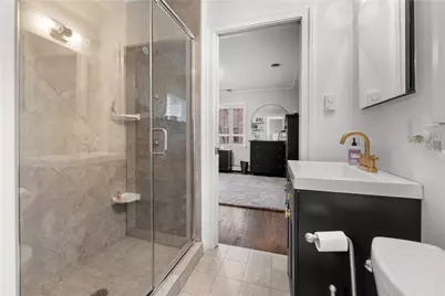 1401 Navahoe Dr, Pittsburgh, PA 15228 - Photo 25