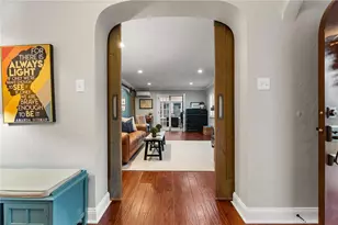 1401 Navahoe Dr, Pittsburgh, PA 15228 - Photo 11