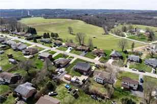 427 Carolina Dr, Oakdale, PA 15071 - Photo 35