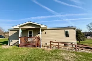 414 Gardner Center Rd, Shenango Township, PA 16101 - Photo 27