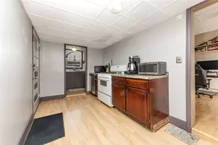 409 Summit St, Grove City Boro, PA 16127 - Photo 13