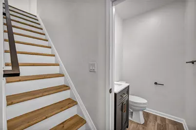 5115 Poe Way, Pittsburgh, PA 15201 - Photo 13