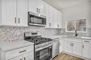 5115 Poe Wy, Pittsburgh, PA 15201 - Photo 19