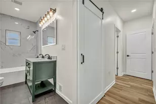 5115 Poe Wy, Pittsburgh, PA 15201 - Photo 15