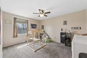 371 McWilliams Dr, Harrison Township, PA 15065 - Photo 17